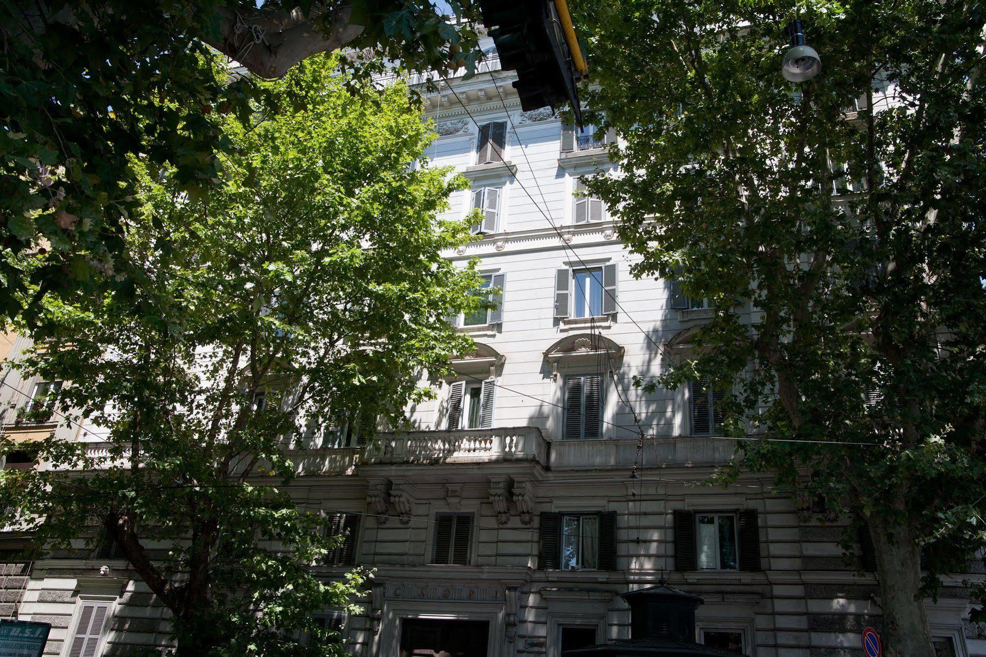 Hotel Crossing Roma 1 Exterior foto